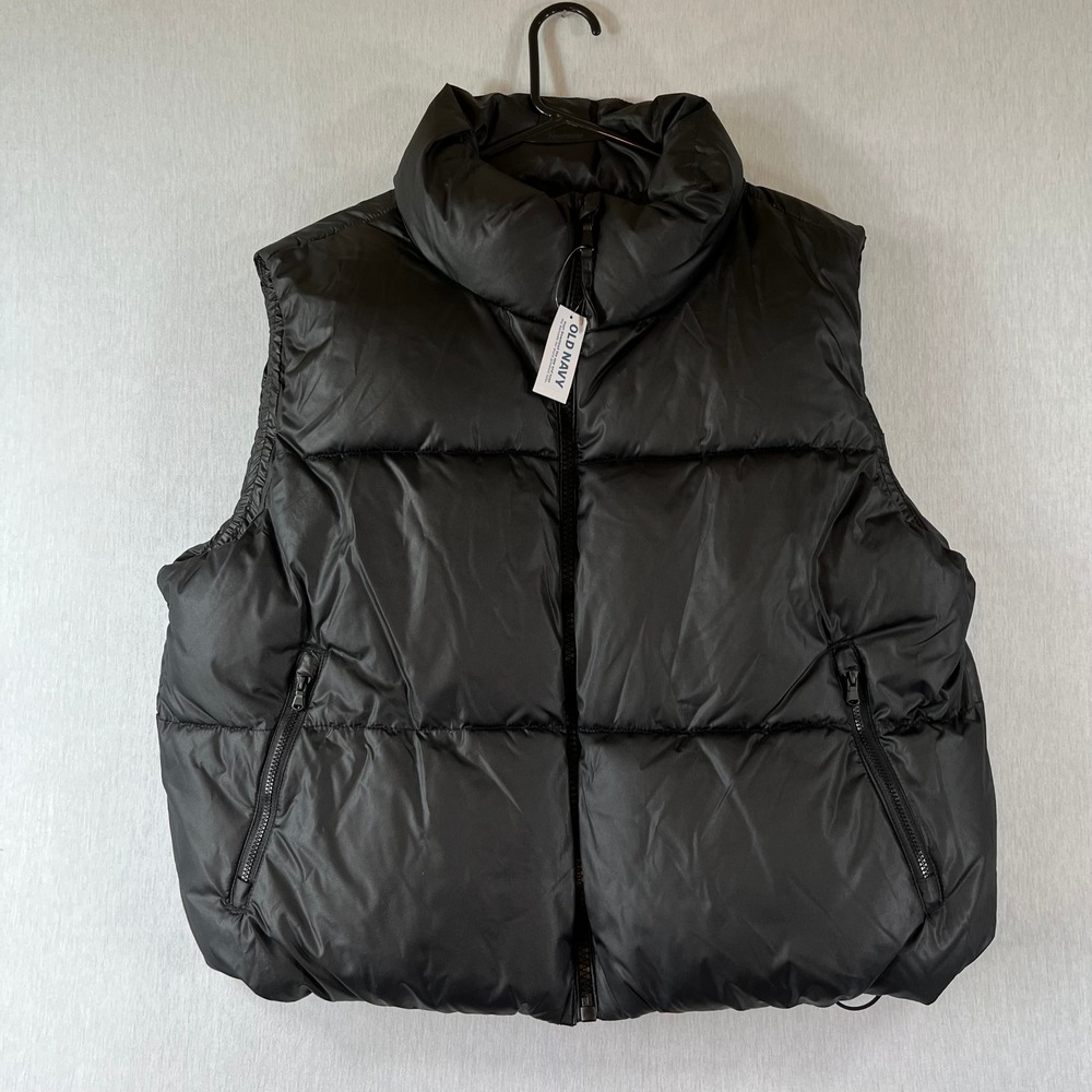 NEW Old Navy Puffer Vest  Women Large Petite Go-Recycled Full Zip Black NWT